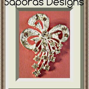 Silver Tone Bow Design Brooch With Clear Crystals Vintage Style